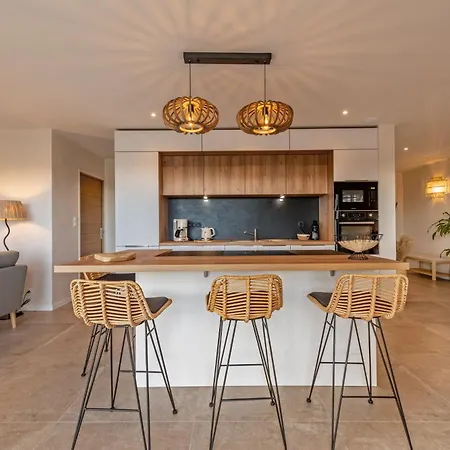 Du Menhir 300m A Pied Holiday home